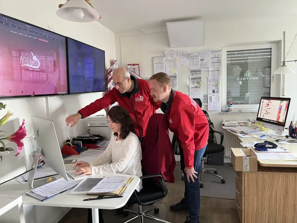 Baustelle — Andymen Eigenes Team