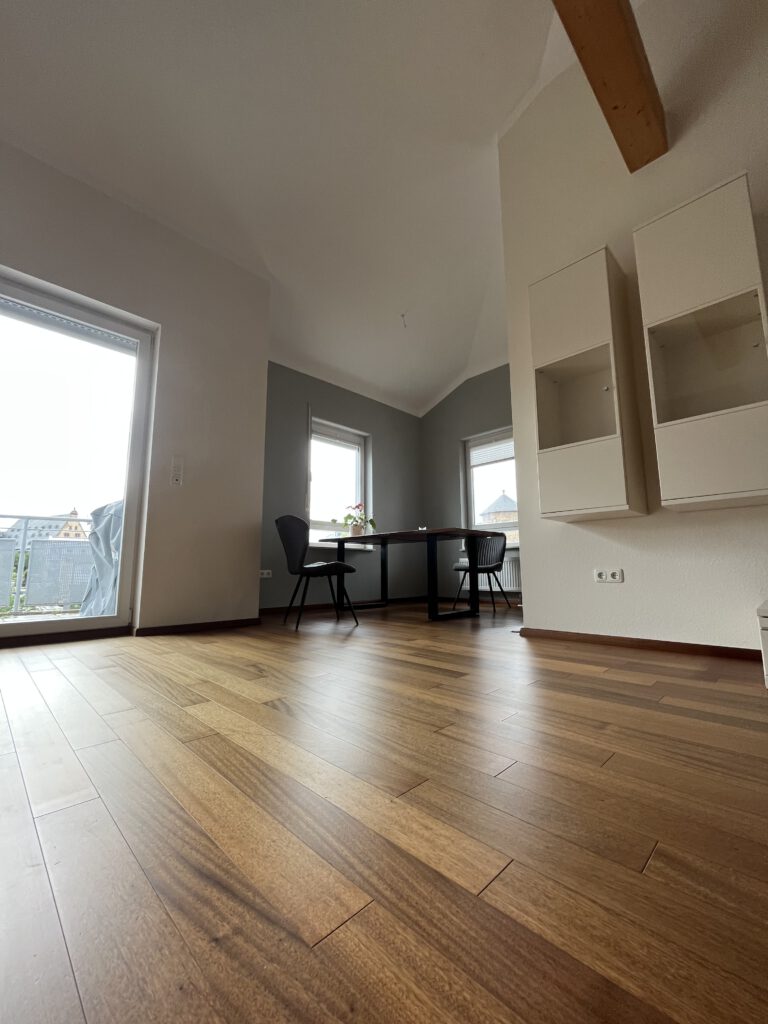 Fassadenanstrich Einfamilienhaus Karben — Andymen Maler mit Stern