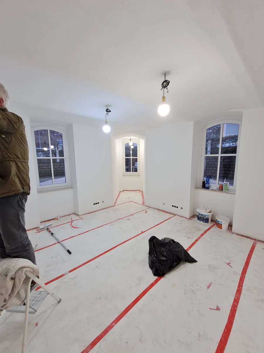 Altbau Abendarbeiten Brillux Schutzfolie professionell