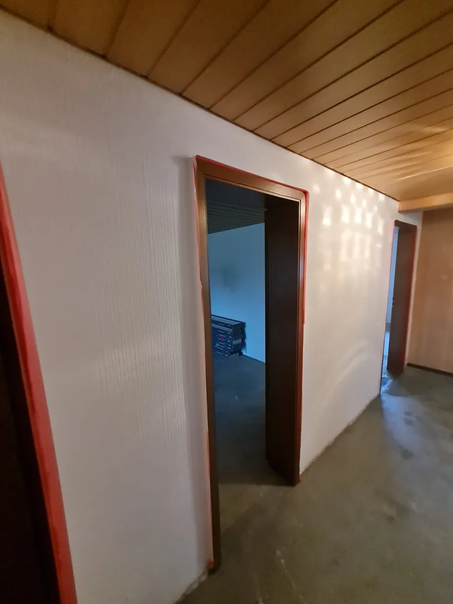 Nikotinflecken Wand entfernen — Andymen Malermeister