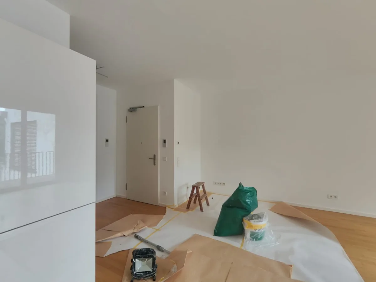Geschützter Boden und abgedeckte Küche bei einer Renovierung in Frankfurt-Westend