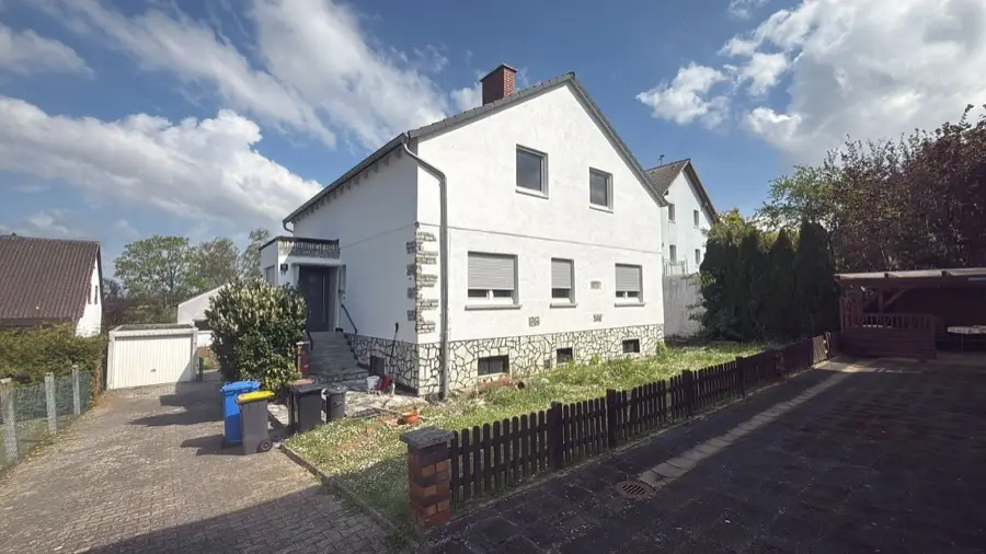 Fassadendaemmung WDVS Bad Vilbel — Einfamilienhaus nach Abschluss, Andymen